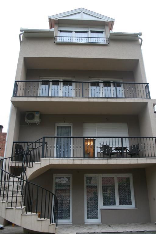 Villa Tajra Nur Mostar Exterior photo